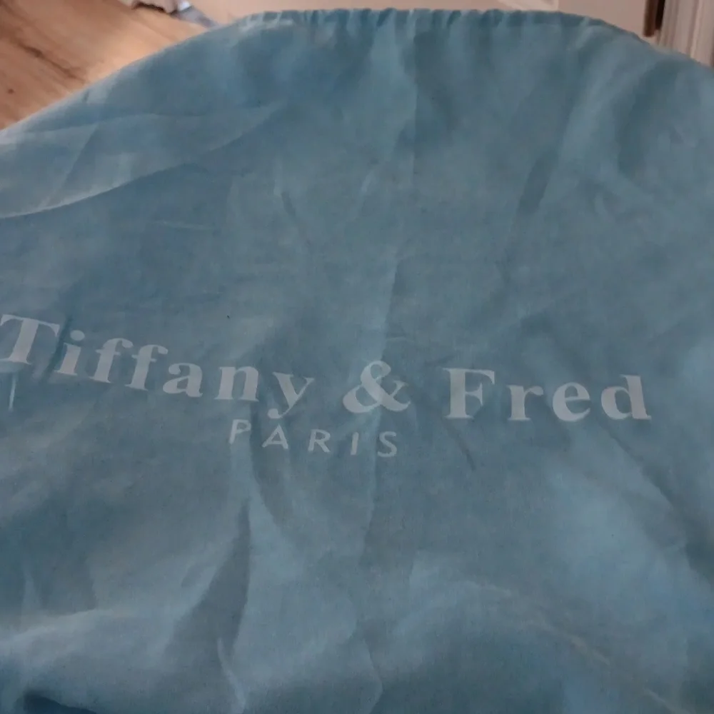 Sold - Picture 3 of 5